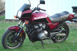 mot  4 Suzuki GS750E.jpg